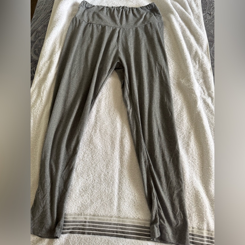maternity leggings